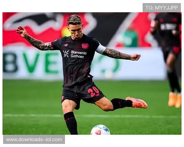 拜仁全胜德甲上半区对决 多场大比分获胜 拜仁全胜德甲上半区对决 多场大比分获胜